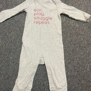Size 12-18 months girls clothes.